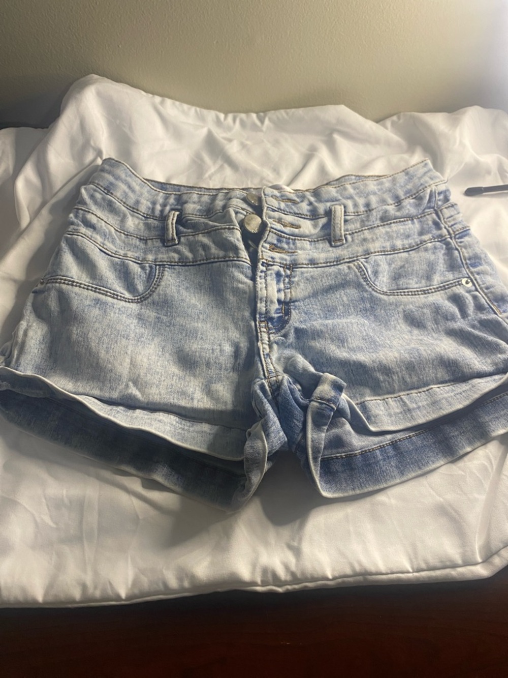 Light Wash Denim Women’s Shorts